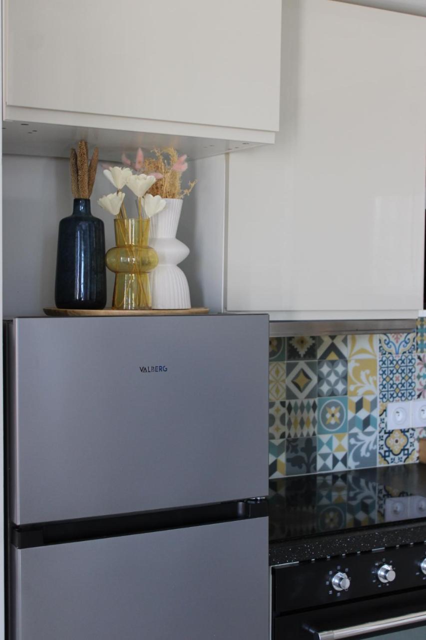 Appartement Elegant Et Lumineux Романвил Екстериор снимка