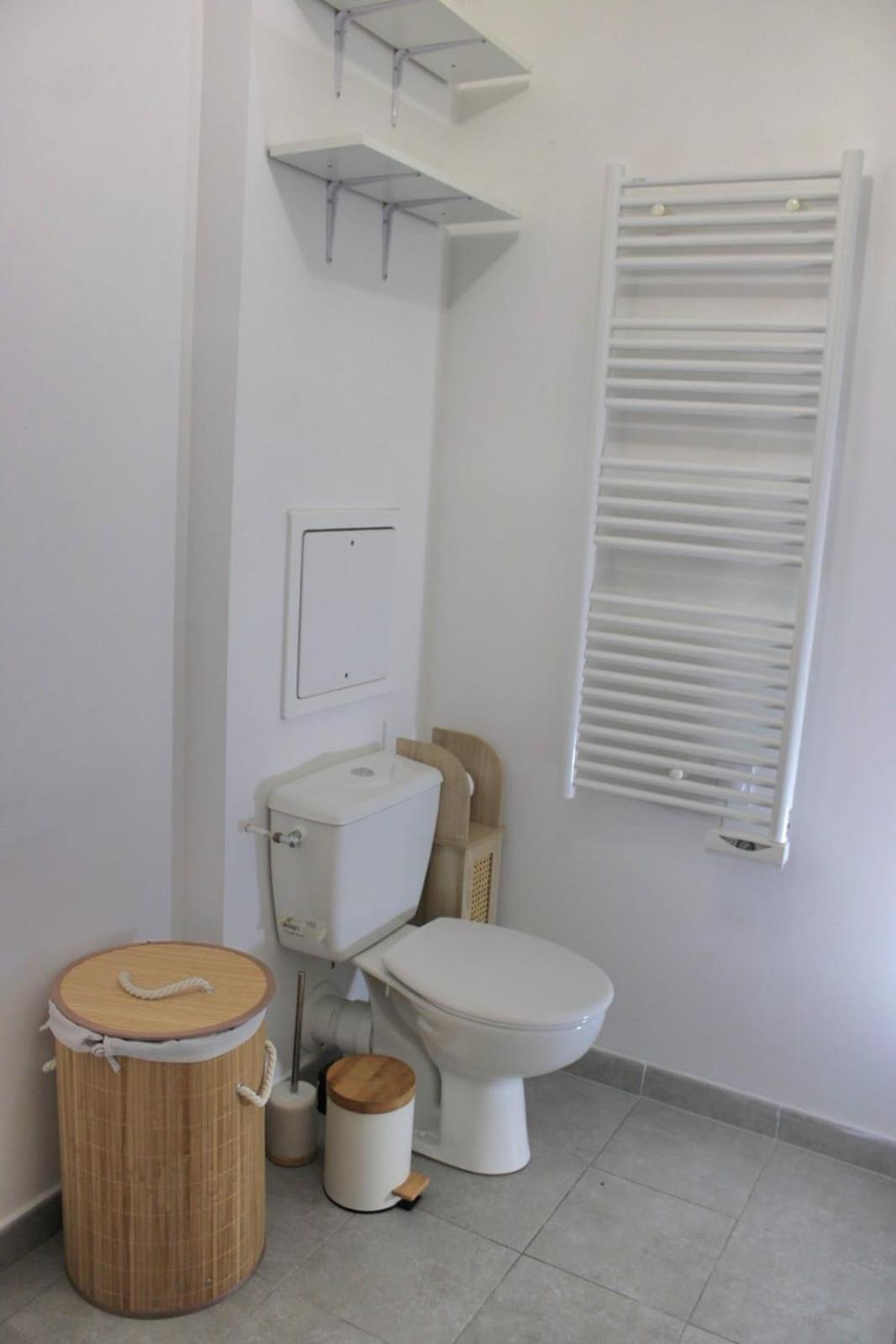 Appartement Elegant Et Lumineux Романвил Екстериор снимка
