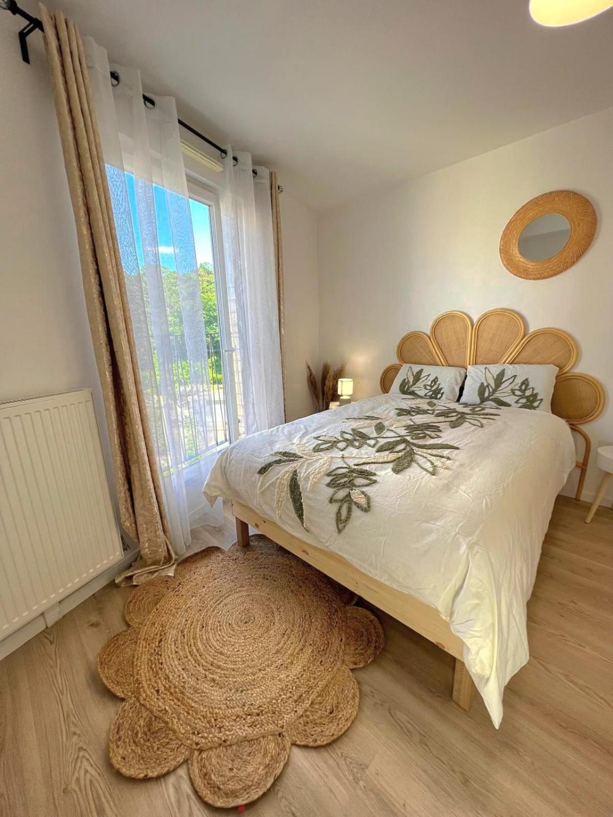 Appartement Elegant Et Lumineux Романвил Екстериор снимка